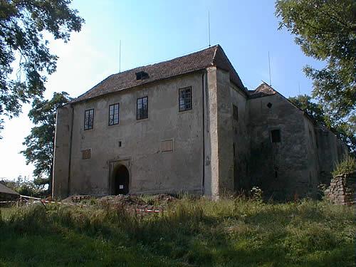 Terezino údolí-tvrz2