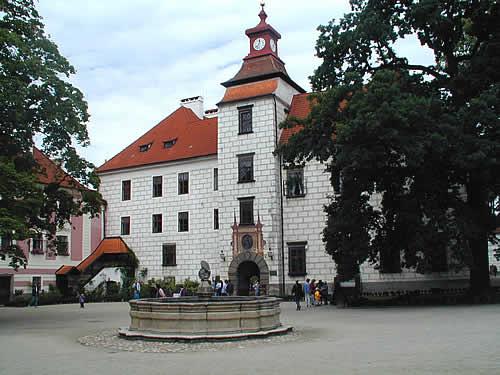 Třeboň zámek3